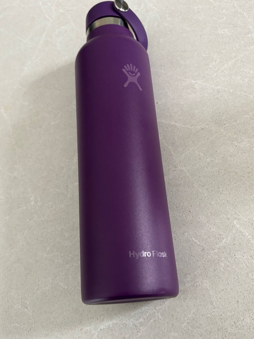 Hydro Flask Purple Standard Mouth Water Bottle Insulated 24oz / 709mL